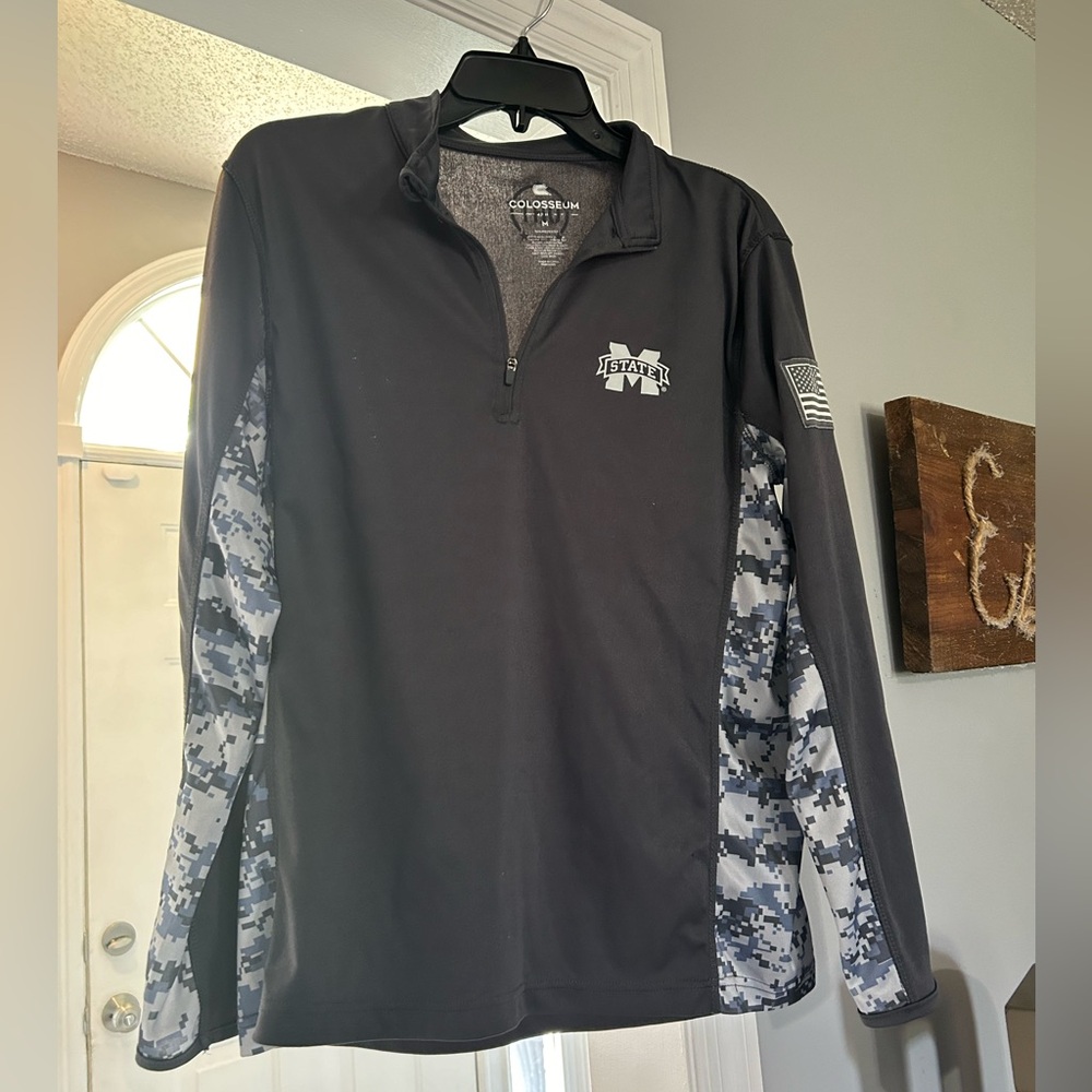 Mississippi State quarterback zip pull over Medium